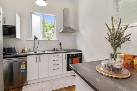 Photo of property in 52 Keepa Street, Levin, 5510