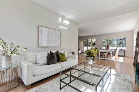 Photo of property in 29 Meteor Place, Schnapper Rock, Auckland, 0632