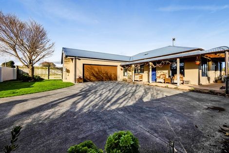 Photo of property in 35 Maire Street, Hawera, 4610