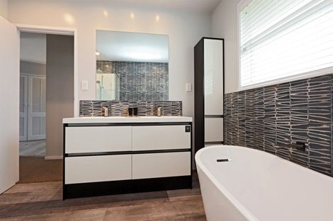 Photo of property in 87 Riverbend Road, Onekawa, Napier, 4110