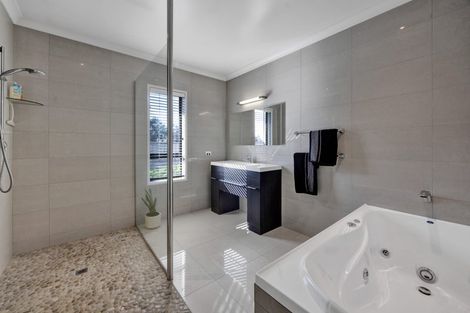 Photo of property in 110a Wills Road, Bell Block, New Plymouth, 4312