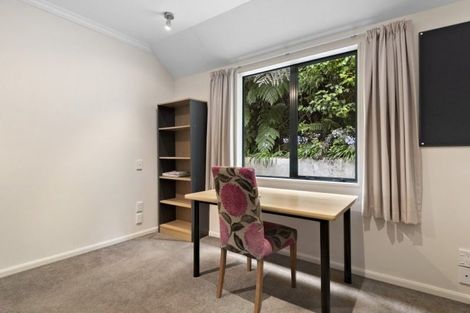 Photo of property in 30 Futuna Close, Karori, Wellington, 6012
