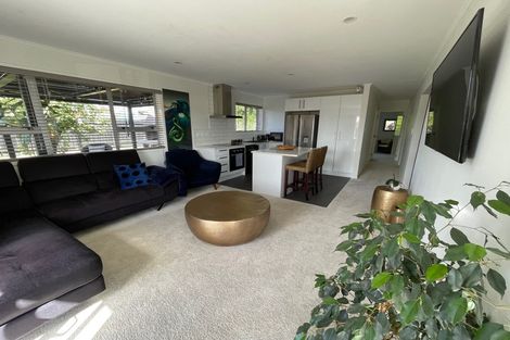 Photo of property in 1/2 Palm Court Drive, Glen Eden, Auckland, 0602