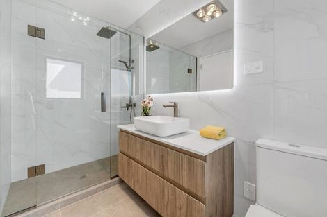 Photo of property in 8 Hing Street, Flat Bush, Auckland, 2019
