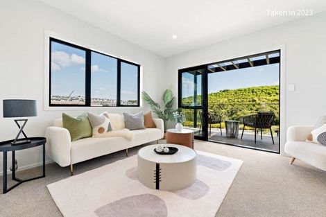 Photo of property in 12a Tikati Rise, Long Bay, Auckland, 0630