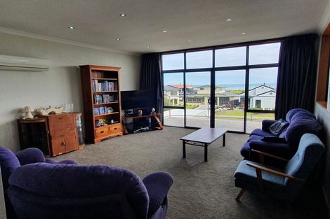 Photo of property in 21 Nolan Crescent, Karoro, Greymouth, 7805