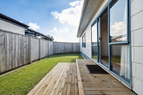 Photo of property in 23 Turi Street, Welbourn, New Plymouth, 4312