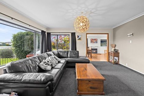 Photo of property in 318 Kennedy Road, Onekawa, Napier, 4110