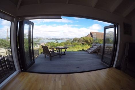 Photo of property in 1126 Whangaparaoa Road, Tindalls Beach, Whangaparaoa, 0930