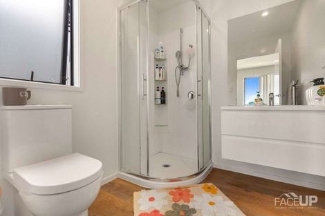 Photo of property in 66 Jacks Landing Drive, Hamilton Lake, Hamilton, 3204