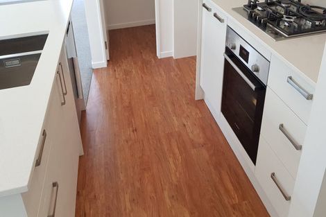 Photo of property in 31 Mehrtens Crescent, Woodend, 7691