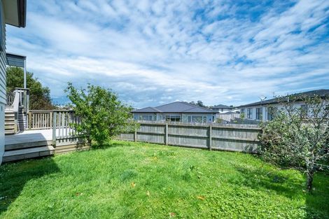 Photo of property in 11 Tee Point, Red Beach, 0932