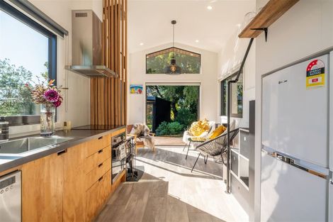 Photo of property in 51 Ipswich Street, Hampden, 9410