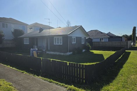 Photo of property in 26 King Edward Avenue, Papakura, 2110