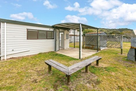 Photo of property in 110 Hampton Road, Whangamata, 3620