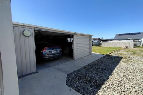 Photo of property in 15 Queen Street, Winton, 9720