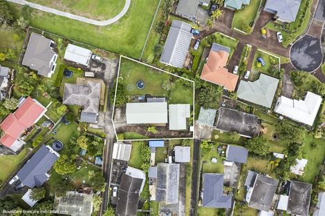 Photo of property in 17 Roick Parade, Glen Eden, Auckland, 0602