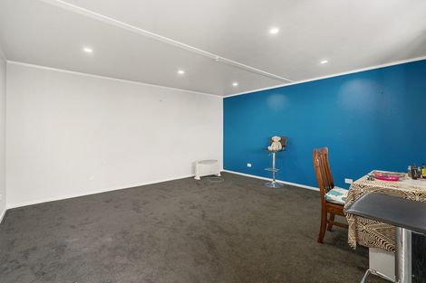 Photo of property in 4 Kimberley Grove, Westbrook, Palmerston North, 4412