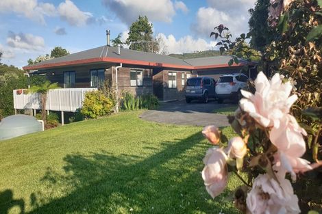 Photo of property in 150 Kaipara Road, Papakura, 2582