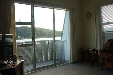 Photo of property in 1/48 Paremata Crescent, Paremata, Porirua, 5024