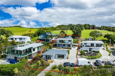 Photo of property in 44 Saint Anne Road, Waipu, 0582