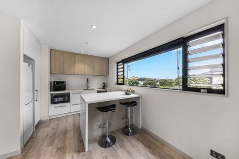 Photo of property in 16 Bella Vista Drive, Gulf Harbour, Whangaparaoa, 0930