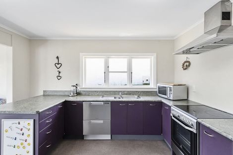 Photo of property in 34 Parakai Street, Paraparaumu, 5032