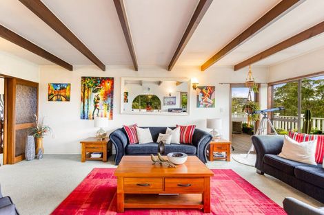 Photo of property in 2/22 Hastings Road, Mairangi Bay, Auckland, 0630