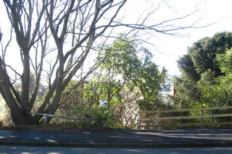 Photo of property in 1 Hackthorne Road Cashmere Christchurch City