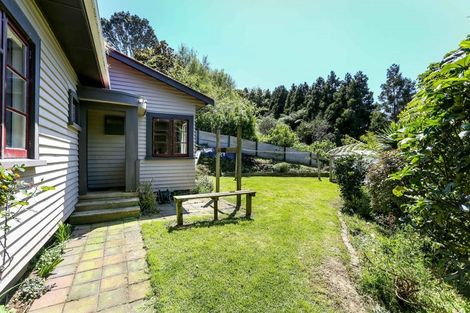 Photo of property in 25b Clearmont Crescent, Blagdon, New Plymouth, 4310