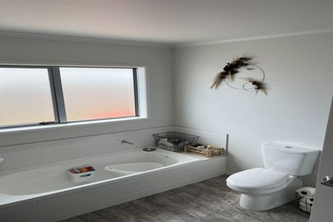 Photo of property in 47 Dunkeld Drive, Papamoa, 3118