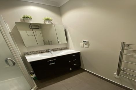 Photo of property in 12 Gifford Grove, Churton Park, Wellington, 6037