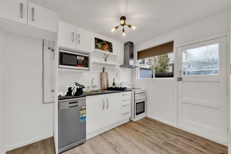 Photo of property in 2/65 Champion Street, Edgeware, Christchurch, 8013