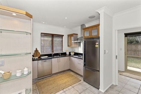 Photo of property in 8 Stableford Green, Burnside, Christchurch, 8053