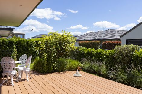 Photo of property in 25 Chateau Crescent, Rangatira Park, Taupo, 3330