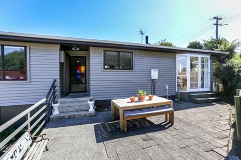 Photo of property in 117 Omata Road, Marfell, New Plymouth, 4310