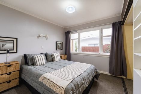 Photo of property in 477 Kaikorai Valley Road, Bradford, Dunedin, 9011