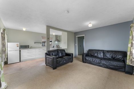 Photo of property in 2/2 Burundi Avenue, Clendon Park, Auckland, 2103