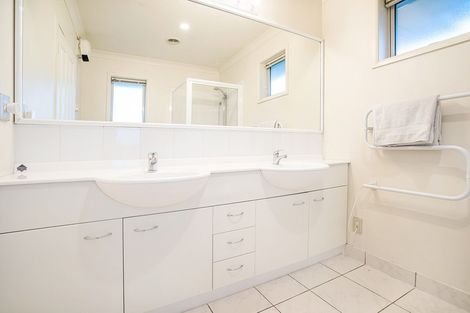 Photo of property in 16 Laguna Gardens, Shirley, Christchurch, 8052