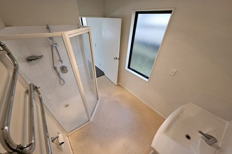 Photo of property in 34 Reynolds Street, Taita, Lower Hutt, 5011