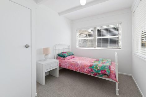 Photo of property in 25 Green Street, Papakura, 2110