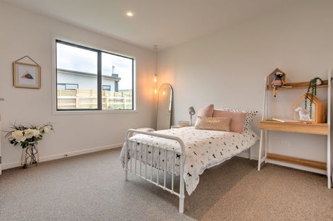 Photo of property in 14 Campbell Road, Wanaka, 9305