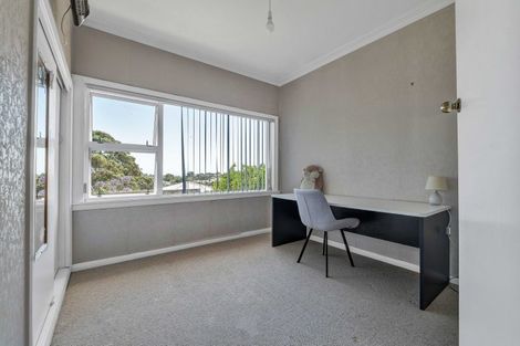 Photo of property in 57 Huatoki Street, Vogeltown, New Plymouth, 4310