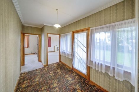 Photo of property in 47 Burns Street, Hawera, 4610