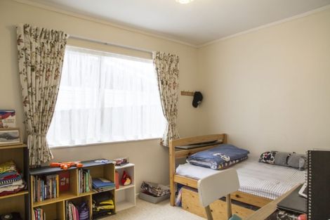 Photo of property in 1/66 Coronation Road, Hillcrest, Auckland, 0627