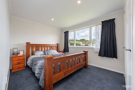 Photo of property in 14 Benge Crescent, Clouston Park, Upper Hutt, 5018