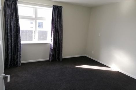 Photo of property in 1/10 Victoria Street, Ebdentown, Upper Hutt, 5018