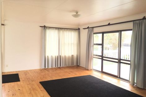 Photo of property in 53 Blakeborough Drive, Forrest Hill, Auckland, 0620