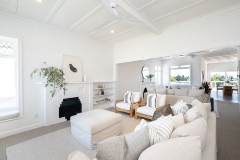 Photo of property in 44 Simla Terrace, Hospital Hill, Napier, 4110