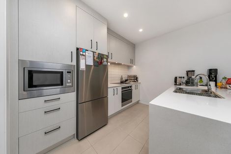 Photo of property in 902/8 Waikumete Road, Glen Eden, Auckland, 0602